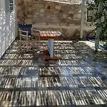 Cavo Paradise Livadaki Nyaraló